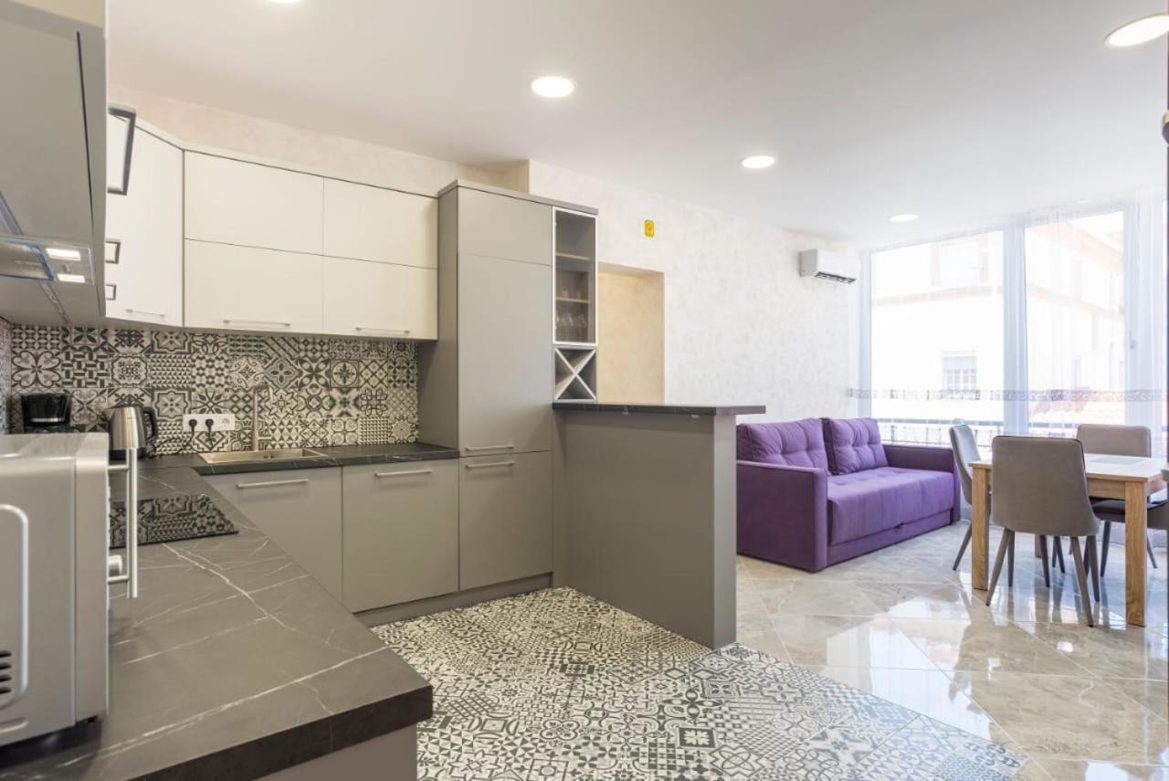 Dream House Rooms Malaga - Habitacion En El Apartemento Málaga Exterior foto