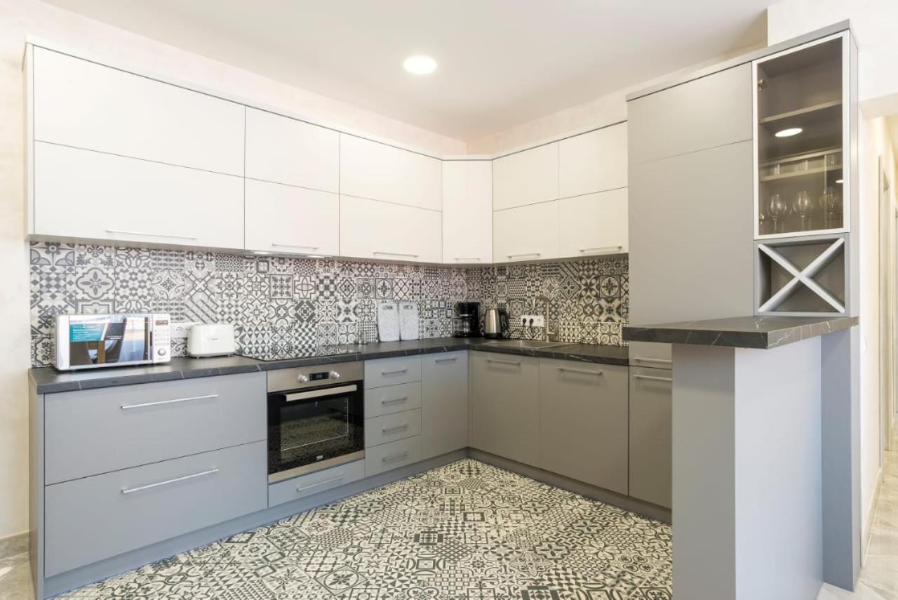 Dream House Rooms Malaga - Habitacion En El Apartemento Málaga Exterior foto