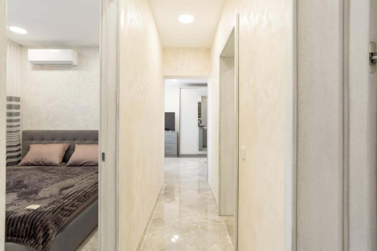 Dream House Rooms Malaga - Habitacion En El Apartemento Málaga Exterior foto
