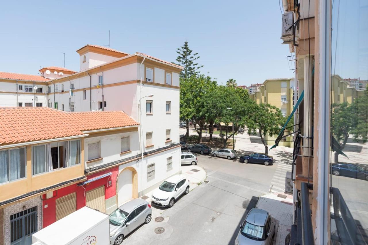 Dream House Rooms Malaga - Habitacion En El Apartemento Málaga Exterior foto